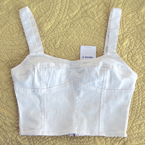 Forever 21 Tops - NWT Forever 21 Jean tank crop top with back zipper. Size Small